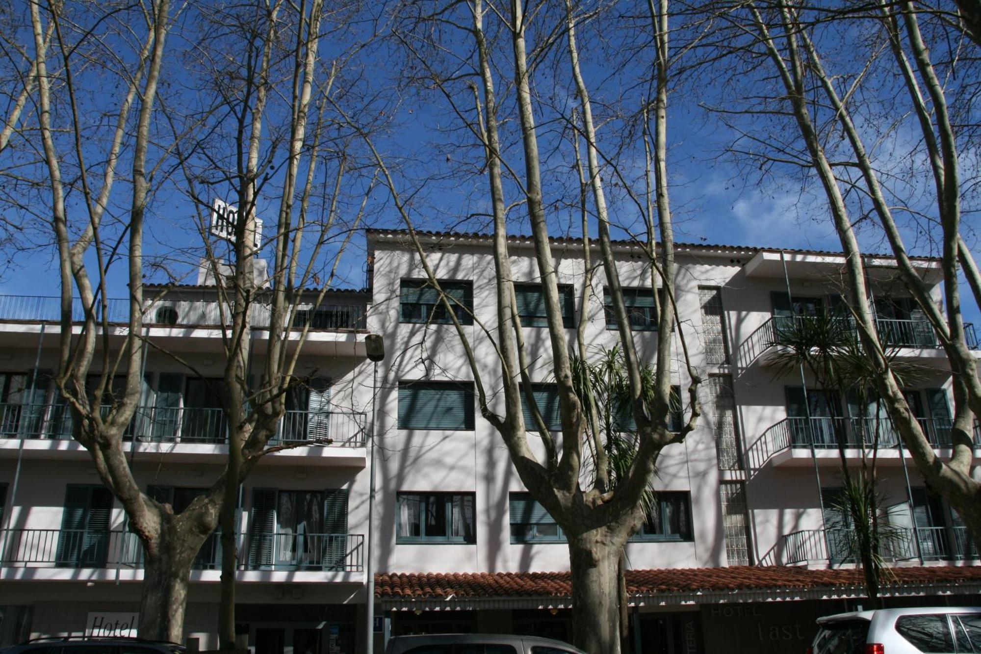 Hotel L'Ast Banyoles Bilik gambar